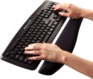 Klaviatūras paliktnis Fellowes Keyboard Wrist Support PlushTouch Black