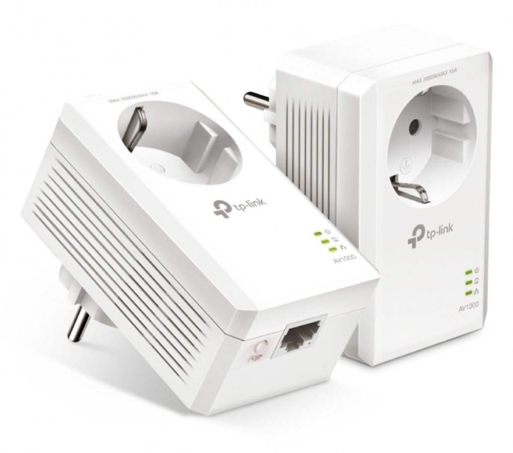 TP-Link AV1000 Gigabit Passthrough Powerline Starter Kit (TL-PA7017P KIT)